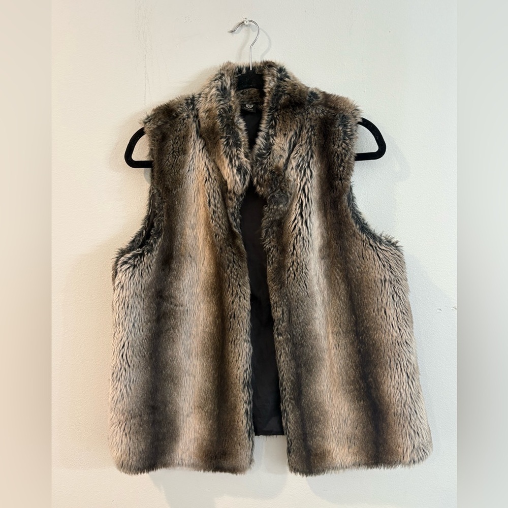 WOODLAND BROWN BLACK CREAM FAUX FUR SWEATER VEST WOMEN'S MEDIUM CASHMERE BLEND